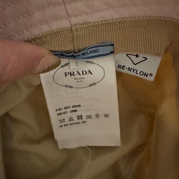 Prada Re-Nylon Bucket Hat Pink - Picture 6 of 10